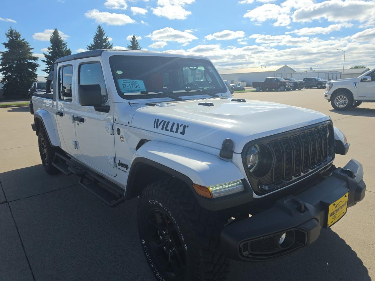 2024 Jeep Gladiator Willys Watertown SD