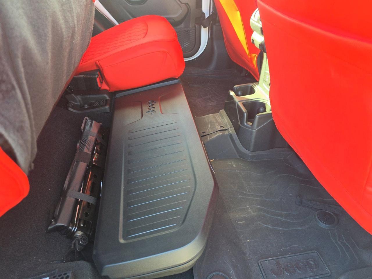 2024 Jeep Gladiator Willys Watertown SD