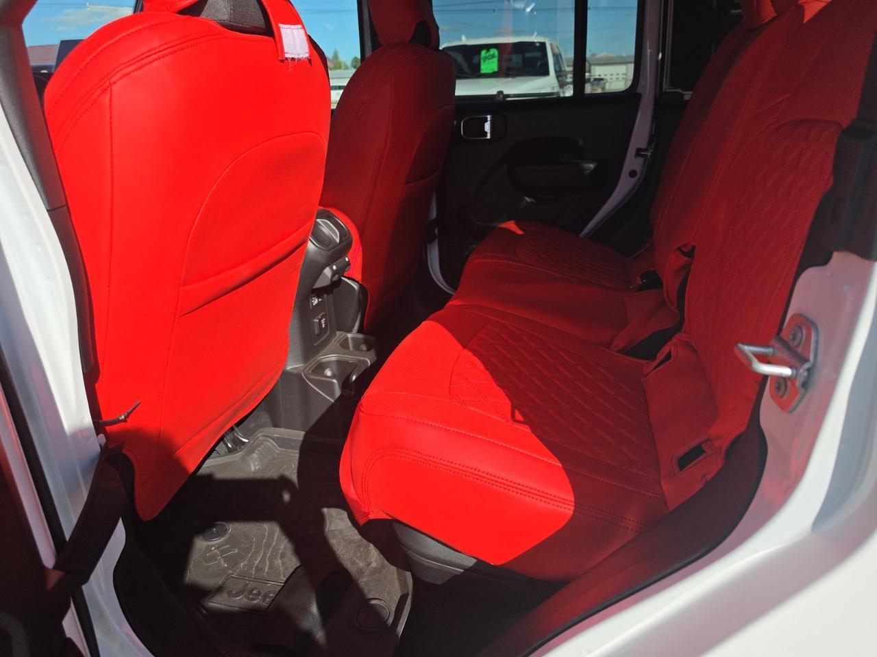 2024 Jeep Gladiator Willys Watertown SD
