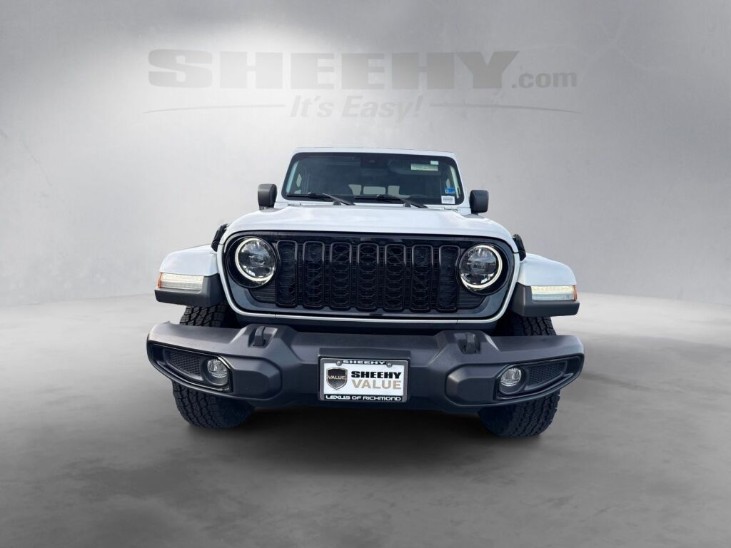 2024 Jeep Gladiator Willys Richmond VA