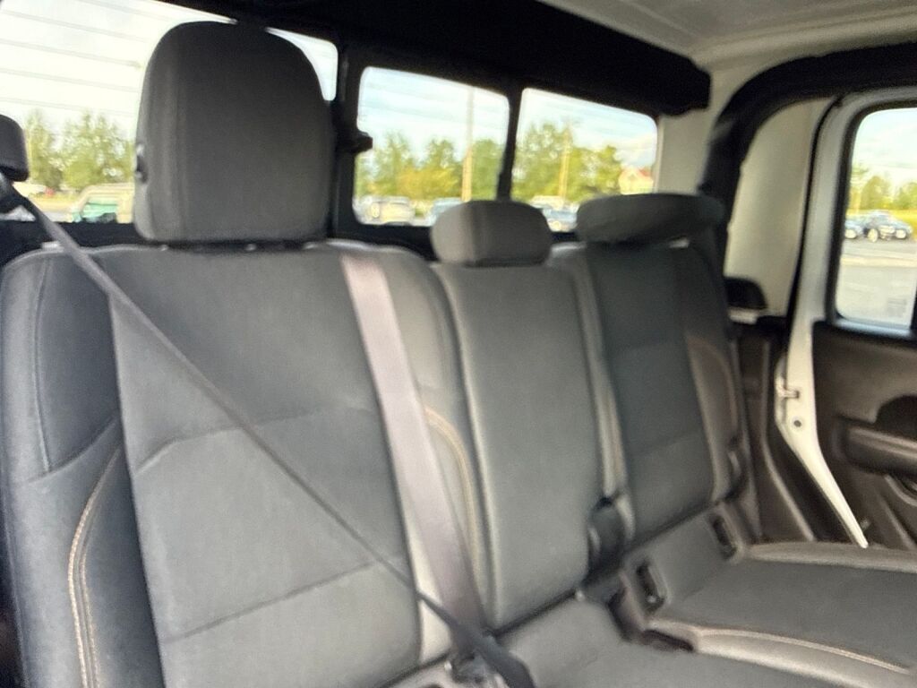 2024 Jeep Gladiator Willys Richmond VA