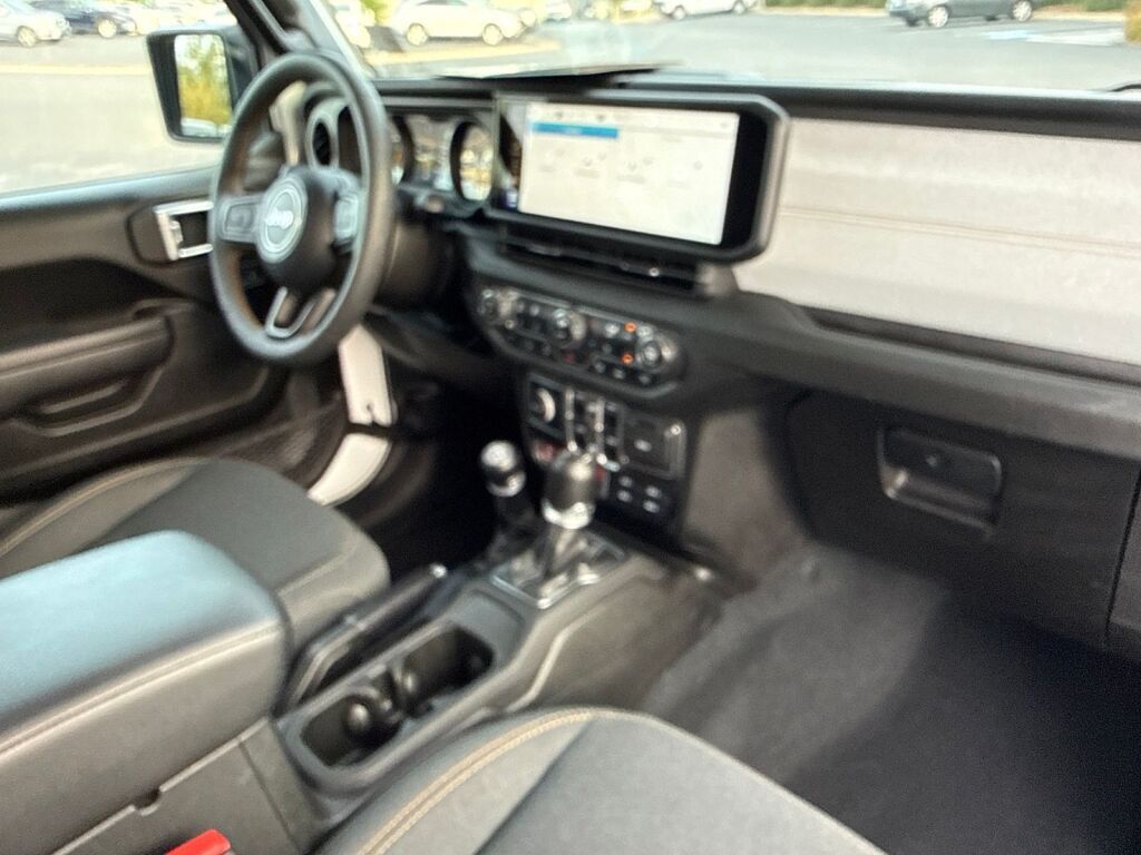 2024 Jeep Gladiator Willys Richmond VA