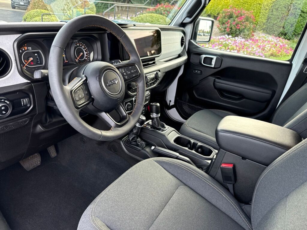 2024 Jeep Gladiator Willys Richmond VA
