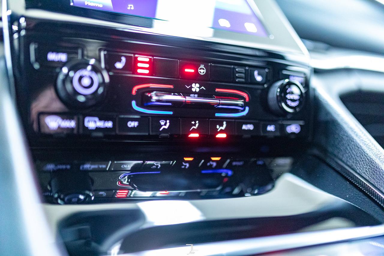 2024 Jeep Grand Cherokee 4x4 Altitude Leather Roof BCam Red Deer AB