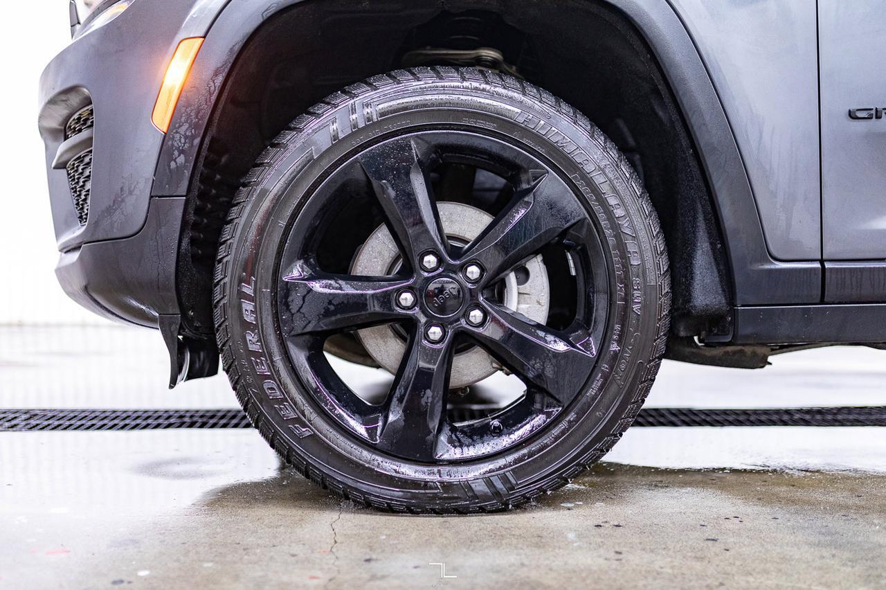 2024 Jeep Grand Cherokee 4x4 Altitude Leather Roof BCam Red Deer AB