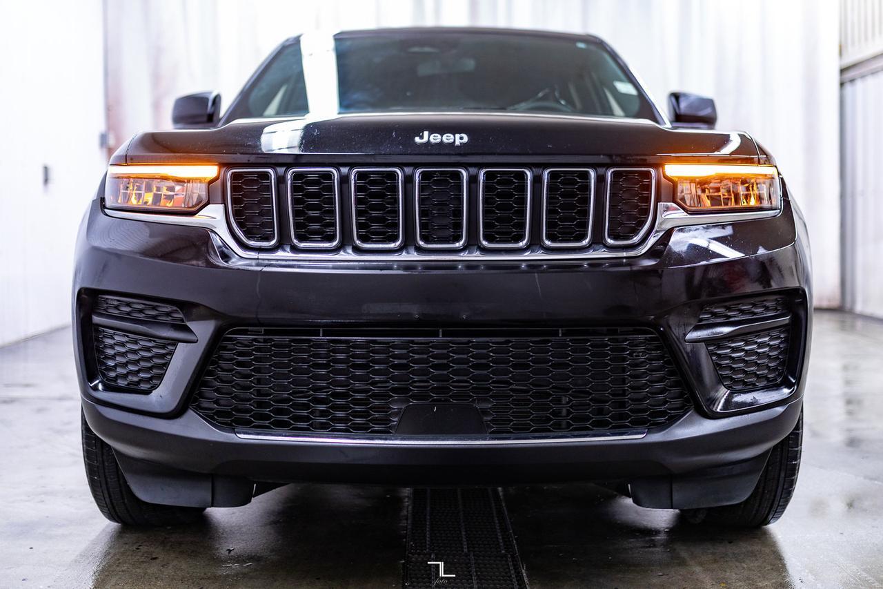 2024 Jeep Grand Cherokee 4x4 Laredo PSeat BCam Red Deer AB