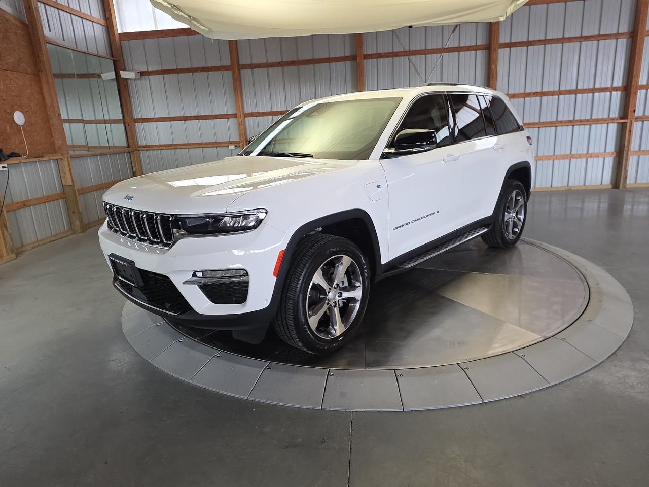 2024 Jeep Grand Cherokee 4xe Sand Lake NY