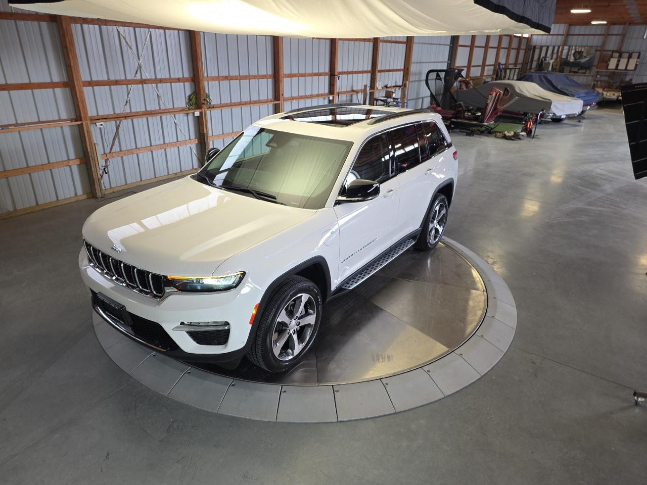 2024 Jeep Grand Cherokee 4xe Sand Lake NY