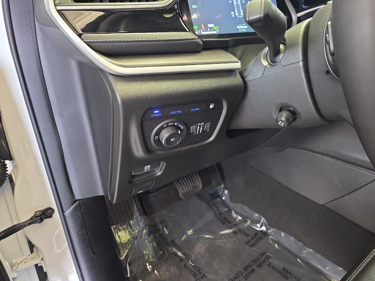 2024 Jeep Grand Cherokee 4xe Sand Lake NY