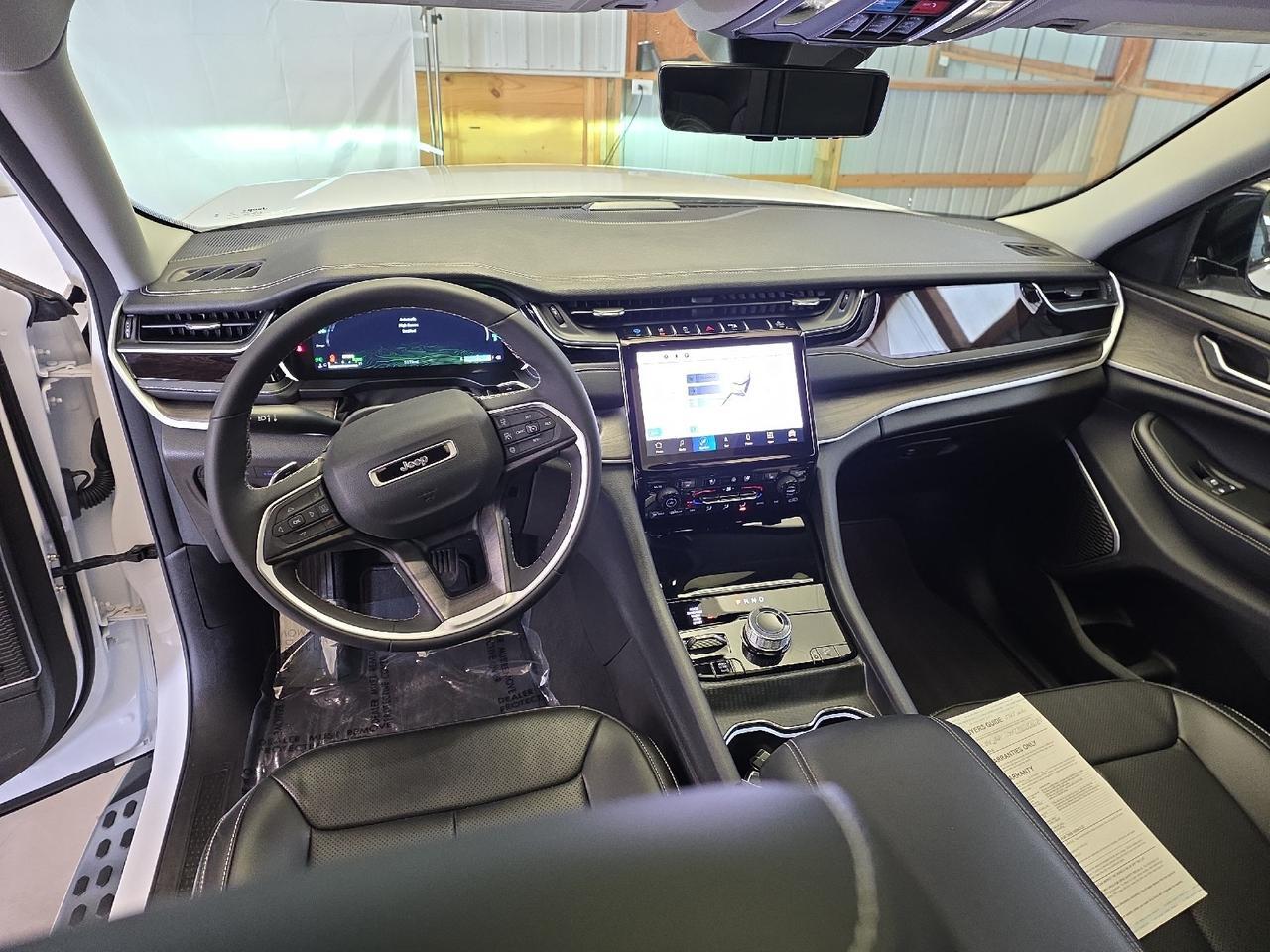 2024 Jeep Grand Cherokee 4xe Sand Lake NY