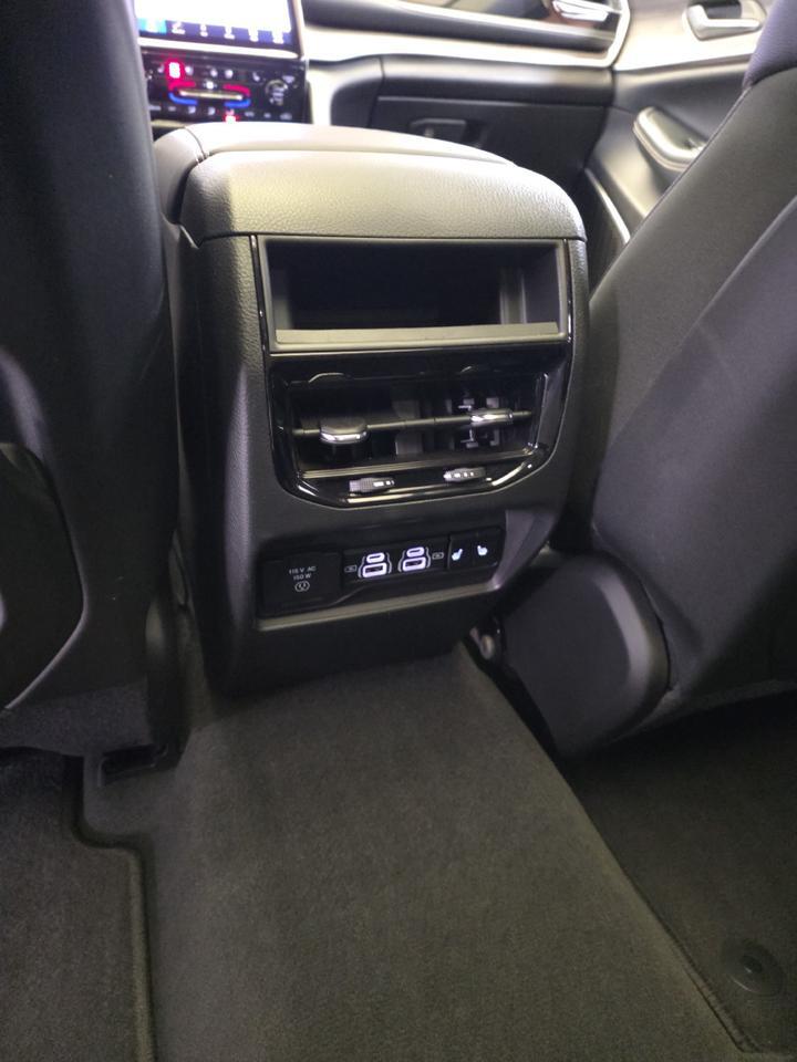 2024 Jeep Grand Cherokee 4xe Sand Lake NY