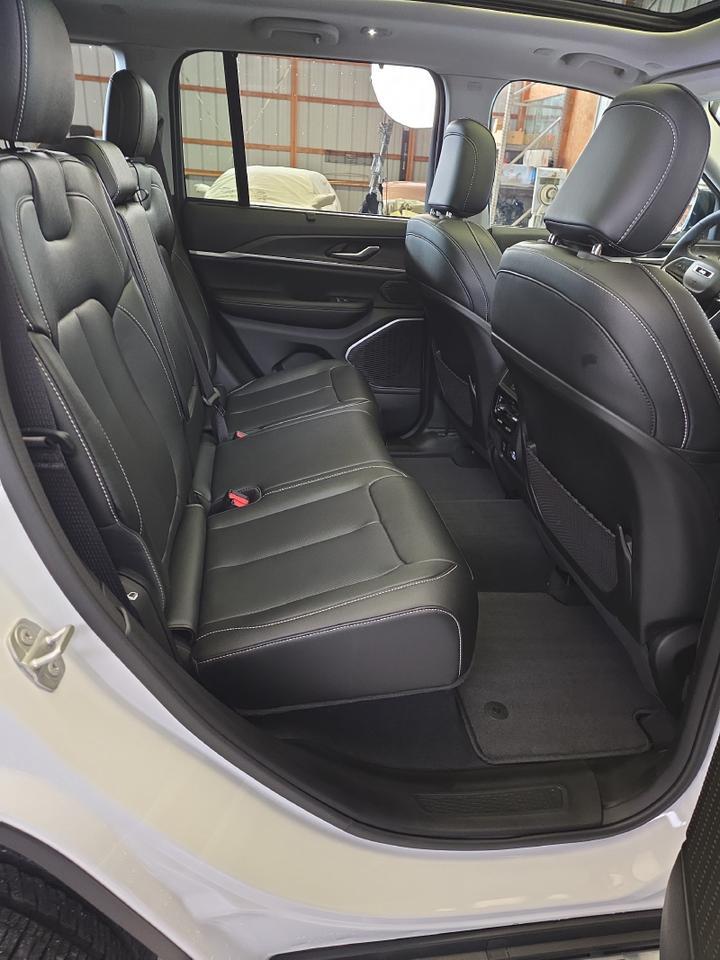 2024 Jeep Grand Cherokee 4xe Sand Lake NY