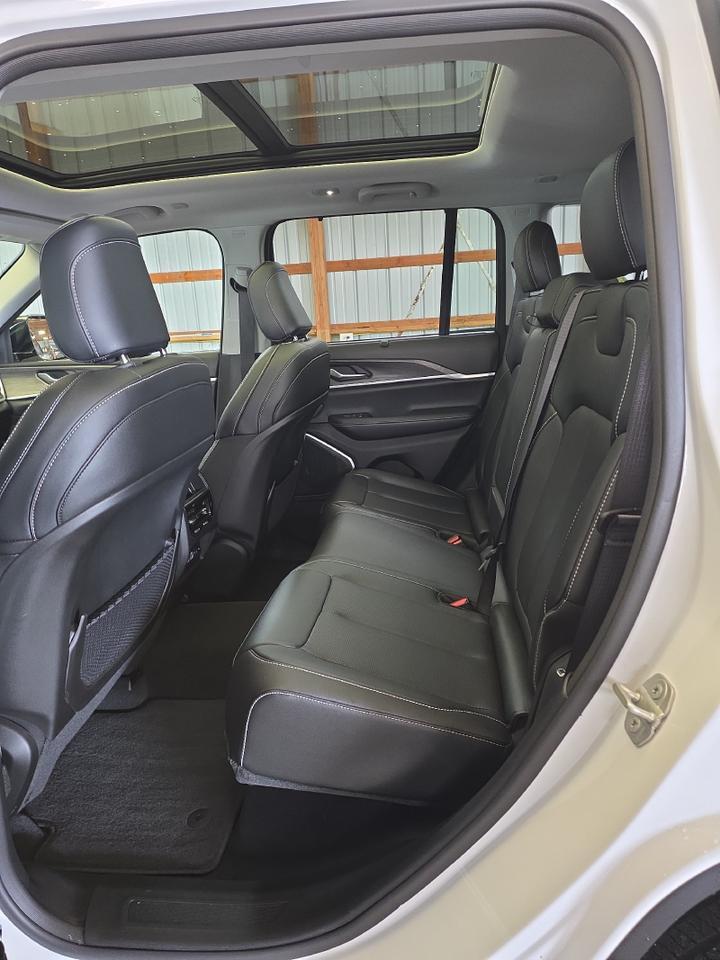 2024 Jeep Grand Cherokee 4xe Sand Lake NY