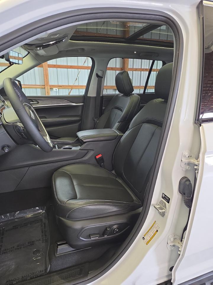 2024 Jeep Grand Cherokee 4xe Sand Lake NY