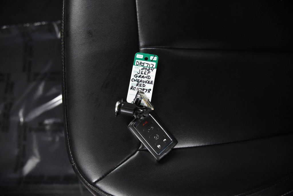 2024 Jeep Grand Cherokee 4xe Akron OH