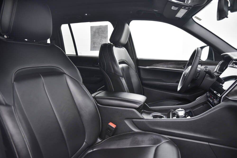 2024 Jeep Grand Cherokee 4xe Akron OH