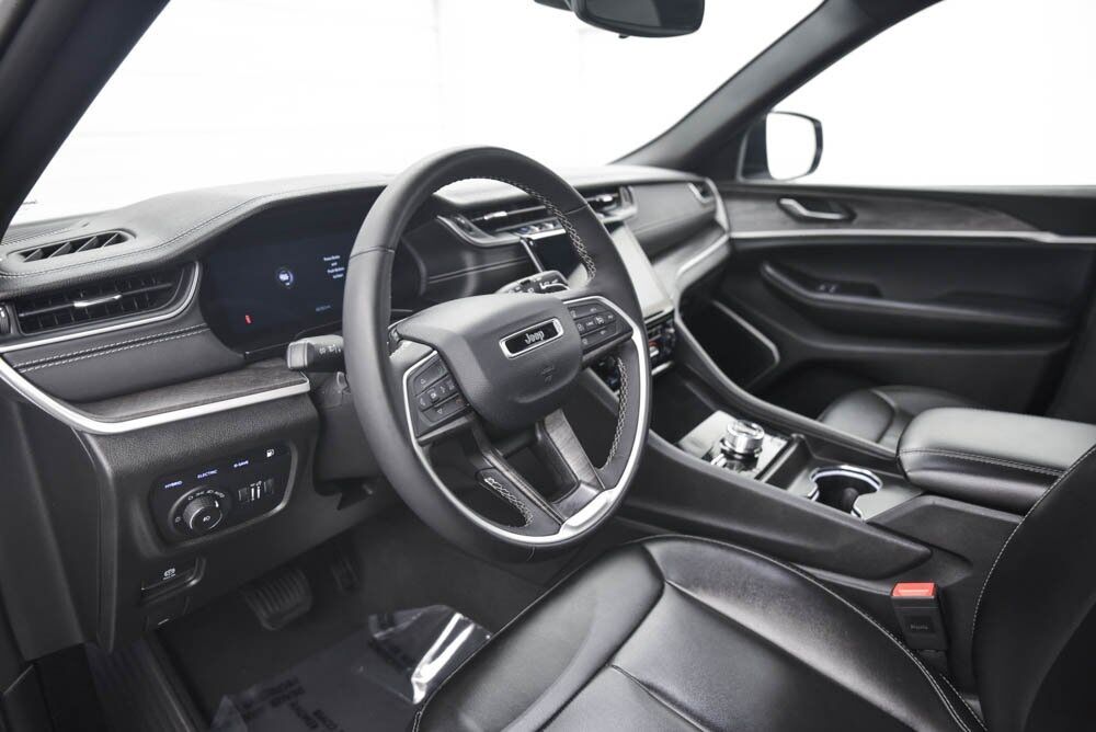 2024 Jeep Grand Cherokee 4xe Akron OH