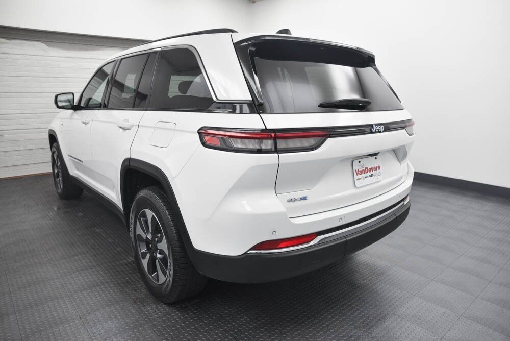 2024 Jeep Grand Cherokee 4xe Akron OH