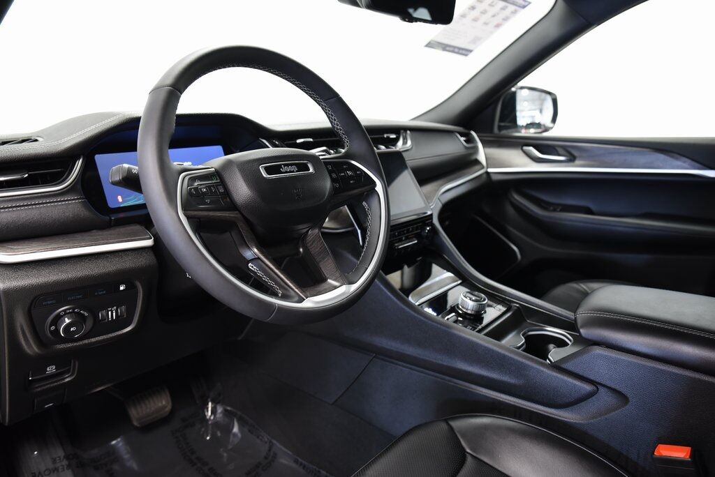 2024 Jeep Grand Cherokee 4xe Akron OH