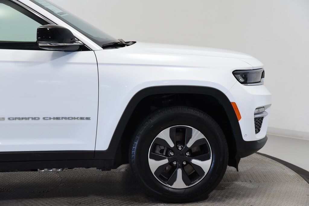 2024 Jeep Grand Cherokee 4xe Akron OH