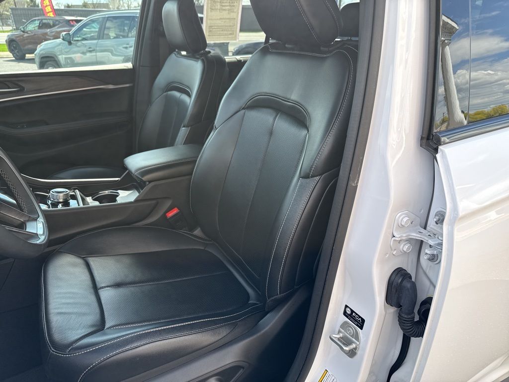 2024 Jeep Grand Cherokee 4xe Mount Joy PA