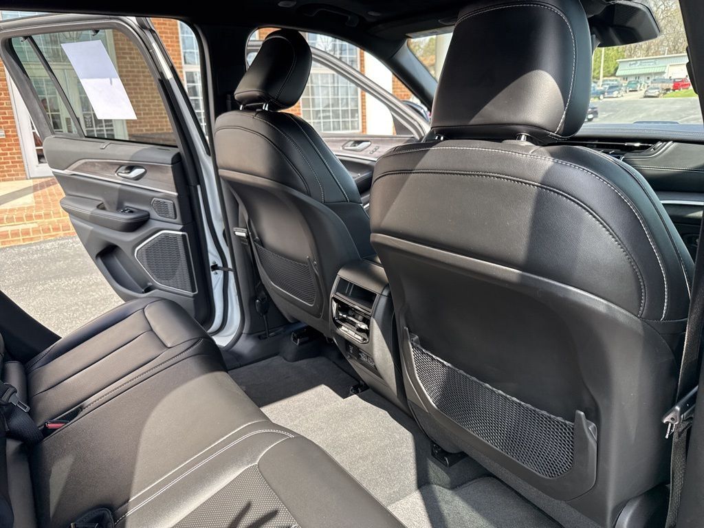 2024 Jeep Grand Cherokee 4xe Mount Joy PA