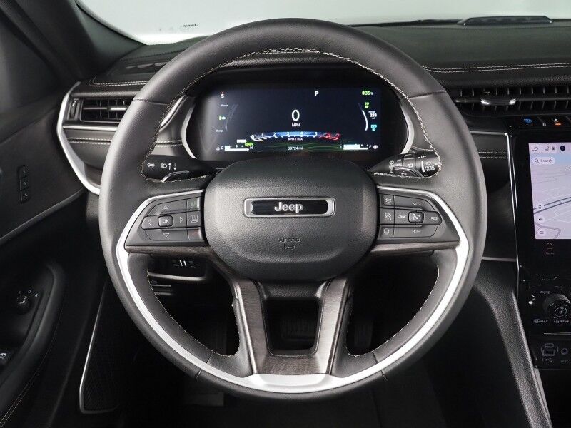 2024 Jeep Grand Cherokee 4xe *NAVIGATION, ADAPTIVE CRUISE, SAFETY ALERTS, BACKUP-CAMERA, COLOR TOUCHSCREEN, PANORAMA MOOROOF, HEATED SEATS/STEERING, REMOTE START, ALPINE AUDIO, WIRELESS CHARGING, ANDROID & APPLE Round Rock TX