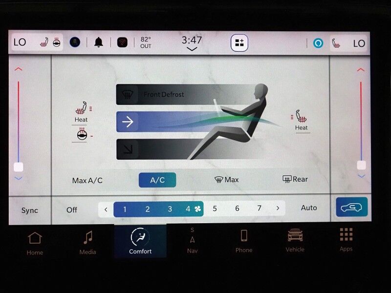 2024 Jeep Grand Cherokee 4xe *NAVIGATION, ADAPTIVE CRUISE, SAFETY ALERTS, BACKUP-CAMERA, COLOR TOUCHSCREEN, PANORAMA MOOROOF, HEATED SEATS/STEERING, REMOTE START, ALPINE AUDIO, WIRELESS CHARGING, ANDROID & APPLE Round Rock TX