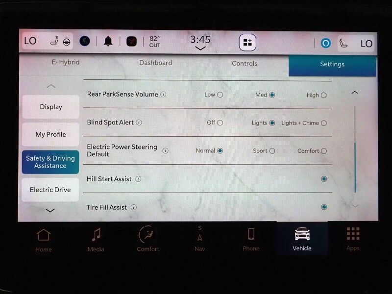2024 Jeep Grand Cherokee 4xe *NAVIGATION, ADAPTIVE CRUISE, SAFETY ALERTS, BACKUP-CAMERA, COLOR TOUCHSCREEN, PANORAMA MOOROOF, HEATED SEATS/STEERING, REMOTE START, ALPINE AUDIO, WIRELESS CHARGING, ANDROID & APPLE Round Rock TX