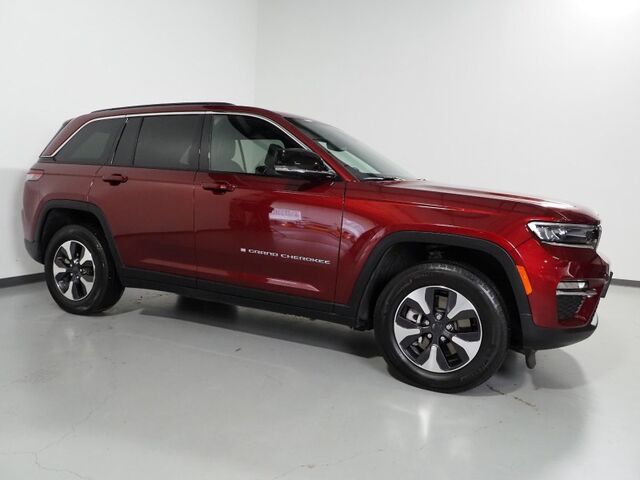 2024 Jeep Grand Cherokee 4xe *NAVIGATION, ADAPTIVE CRUISE, SAFETY ALERTS, BACKUP-CAMERA, PANORAMA MOOROOF, HEATED SEATS/STEERING, REMOTE START, ALPINE AUDIO, WIRELESS CHARGING, ANDROID & APPLE Round Rock TX
