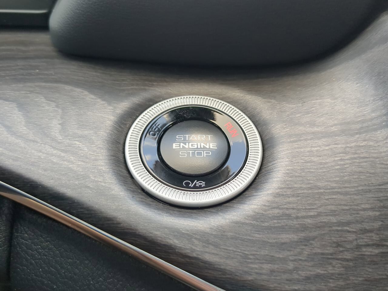 2024 Jeep Grand Cherokee 4xe Overland Winder GA