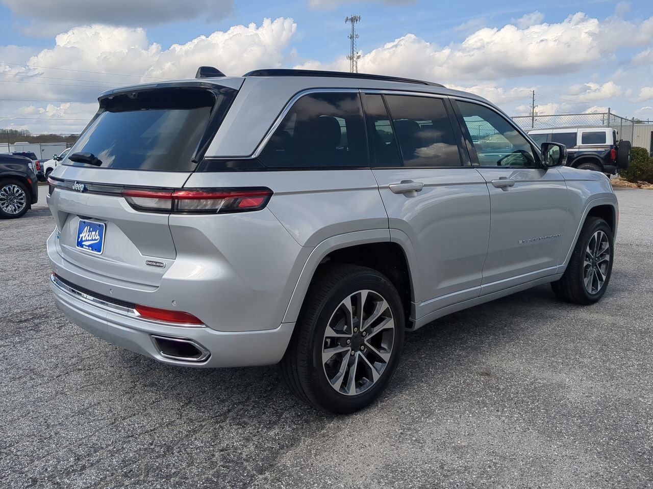 2024 Jeep Grand Cherokee 4xe Overland Winder GA