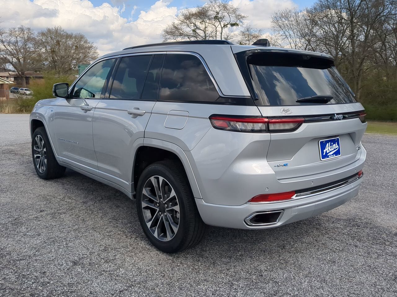 2024 Jeep Grand Cherokee 4xe Overland Winder GA