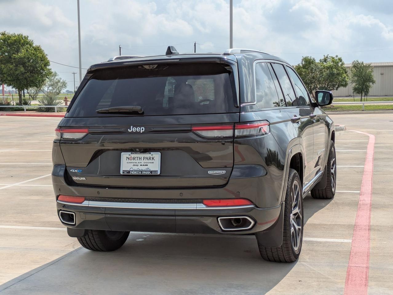 2024 Jeep Grand Cherokee 4xe Summit Reserve Castroville TX