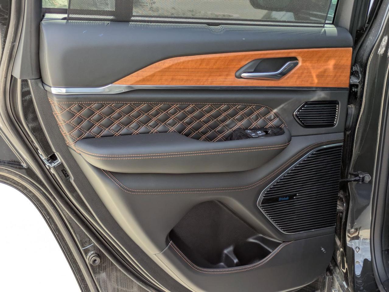 2024 Jeep Grand Cherokee 4xe Summit Reserve Castroville TX