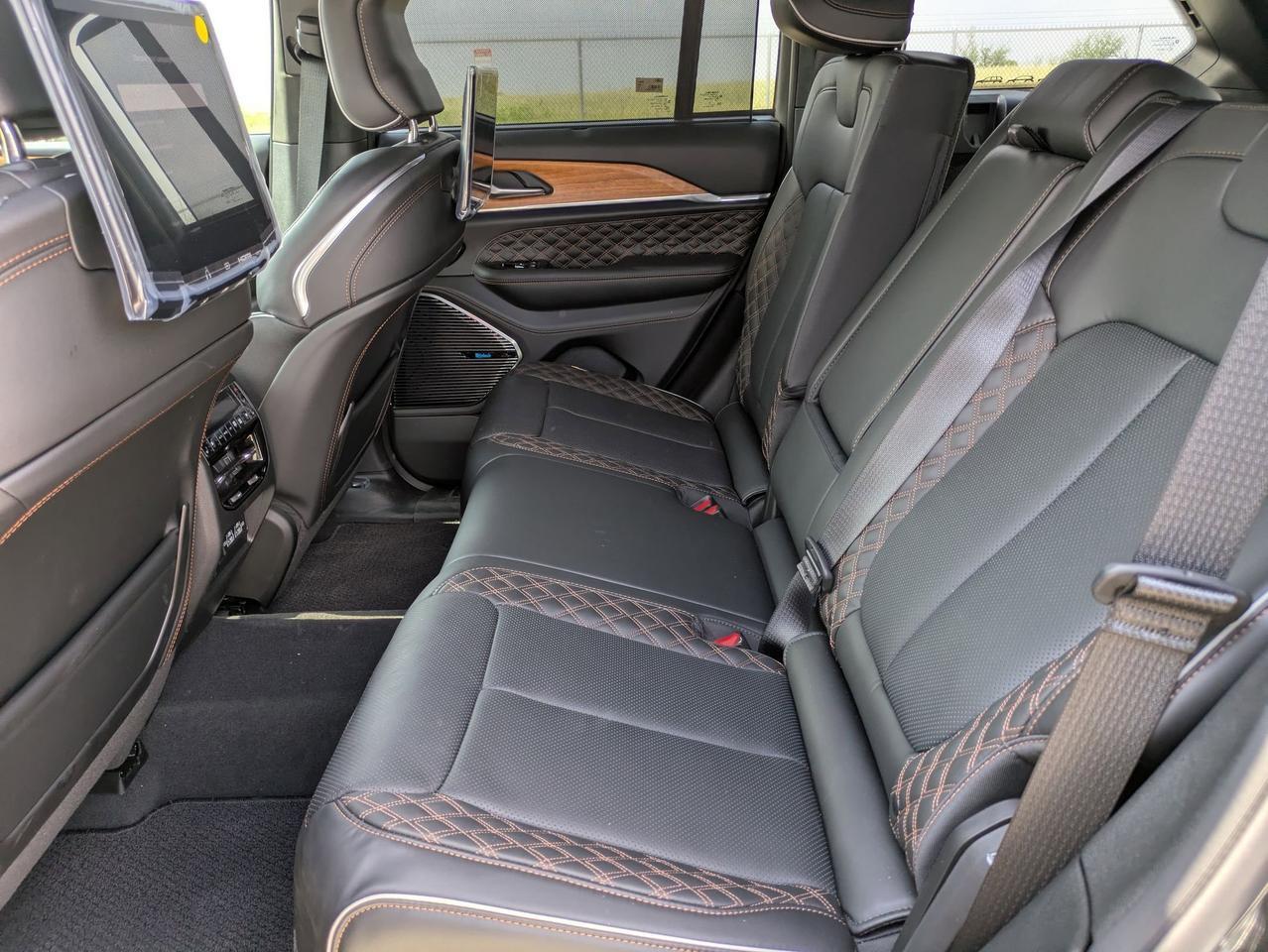 2024 Jeep Grand Cherokee 4xe Summit Reserve Castroville TX