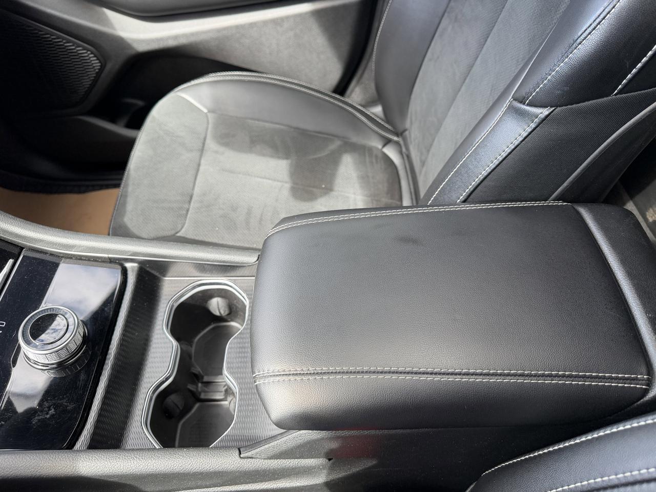 2024 Jeep Grand Cherokee Altitude 4WD | V6 | Power Sunroof | Heated Leatherette Seats | 20IN Gloss Black Wheels Redwater AB