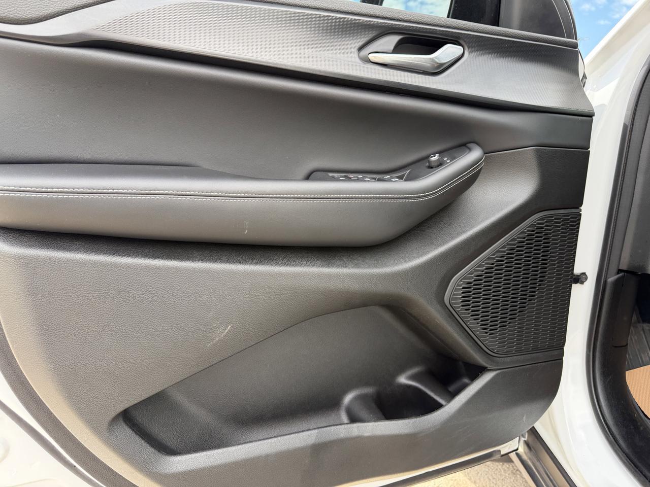 2024 Jeep Grand Cherokee Altitude 4WD | V6 | Power Sunroof | Heated Leatherette Seats | 20IN Gloss Black Wheels Redwater AB