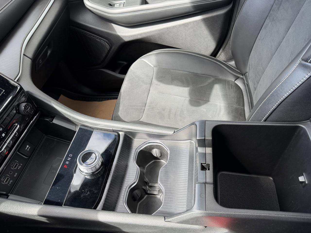 2024 Jeep Grand Cherokee Altitude 4WD | V6 | Power Sunroof | Heated Leatherette Seats | 20IN Gloss Black Wheels Redwater AB