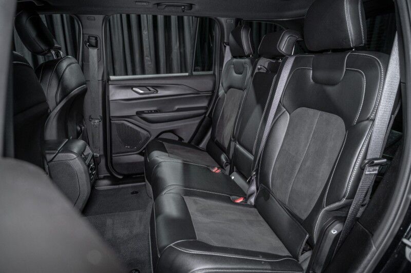 2024 Jeep Grand Cherokee Altitude 4x2 SUV Peoria AZ