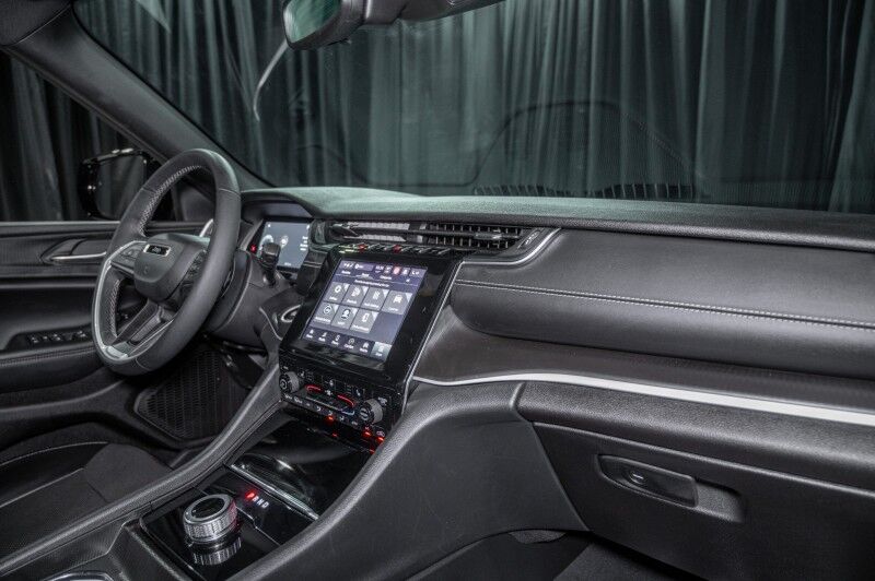 2024 Jeep Grand Cherokee Altitude 4x2 SUV Peoria AZ