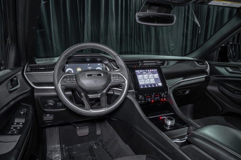 2024 Jeep Grand Cherokee Altitude 4x2 SUV Peoria AZ