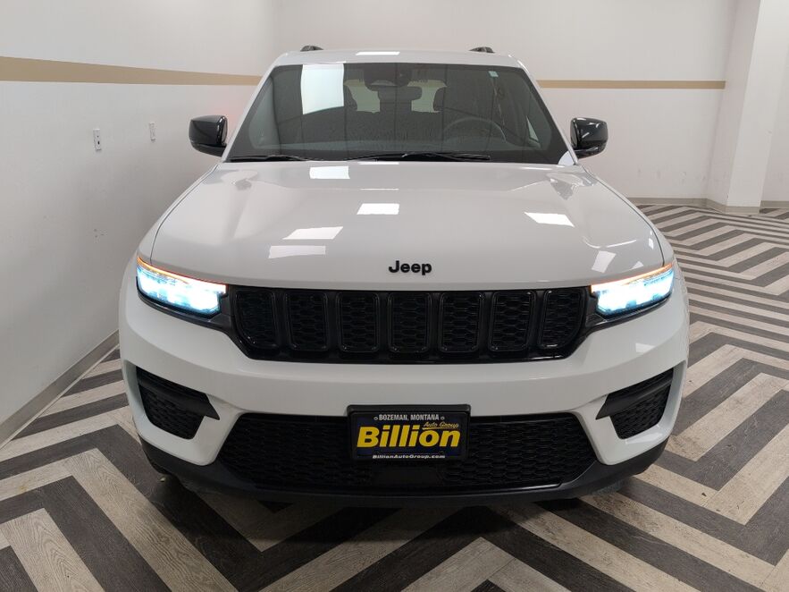 2024 Jeep Grand Cherokee Altitude Bozeman MT