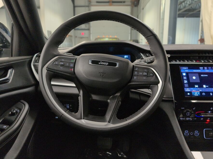 2024 Jeep Grand Cherokee Altitude Bozeman MT