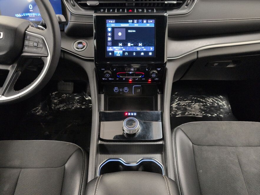 2024 Jeep Grand Cherokee Altitude Bozeman MT