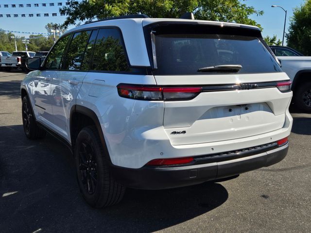 2024 Jeep Grand Cherokee Altitude Folsom CA