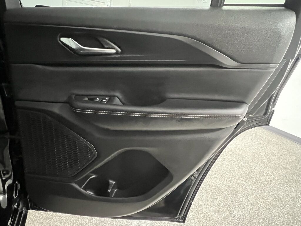 2024 Jeep Grand Cherokee Altitude Highlands Ranch CO