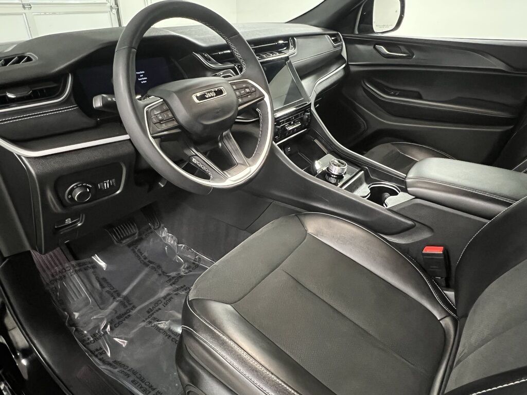 2024 Jeep Grand Cherokee Altitude Highlands Ranch CO
