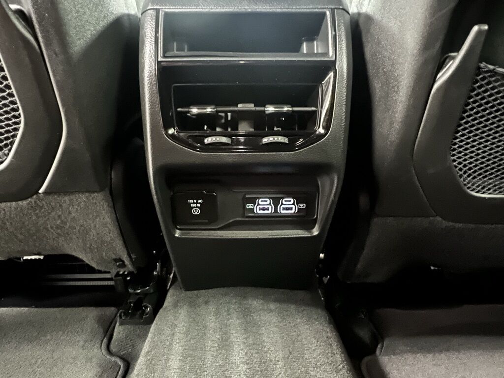2024 Jeep Grand Cherokee Altitude Highlands Ranch CO