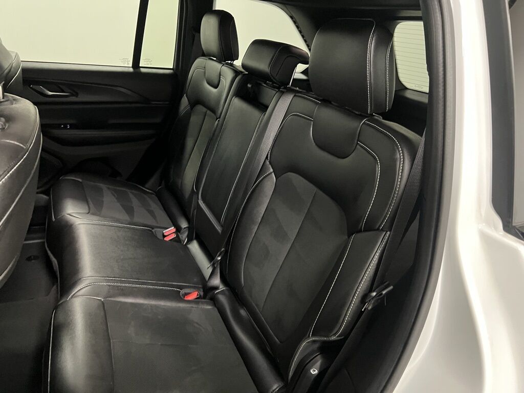 2024 Jeep Grand Cherokee Altitude Highlands Ranch CO